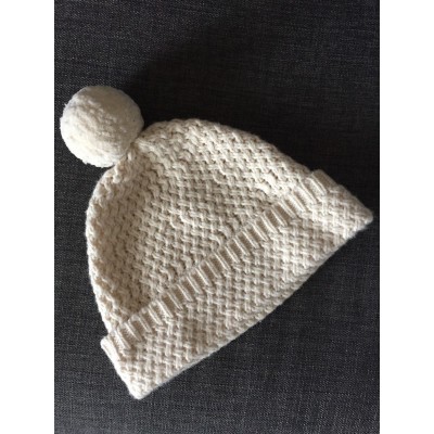 Demylee offwhite wool knit pompom beanie one  (NWOT)  eb-07634020